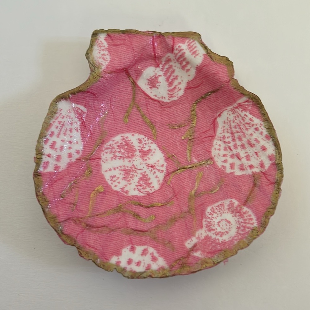 Decoupage Pink/White Shell Print Scallop Shell Trinket Dish
